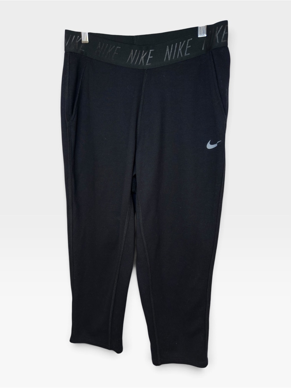 Nike Dri-FIT Black Cropped Athletic Pants Sweatpants Logo Waistband MEDIUM